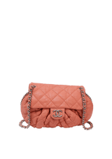MEDIUM CHAIN AROUND FLAP BAG