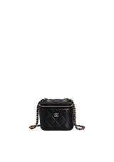 CC VANITY CASE CAVIAR