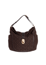 MONOGRAM IDYLLE ROMANCE