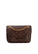 MONOGRAM PASSY