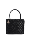 MEDALLION QUILTED TOTE CAVIAR