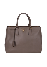 LARGE SAFFIANO LUX DOUBLE ZIP GALLERIA