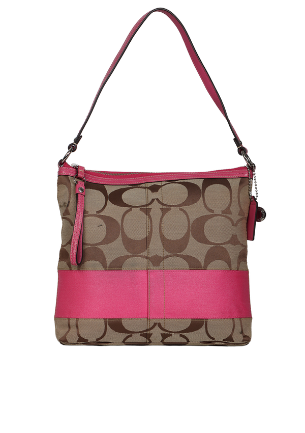 SIGNATURE HOBO BAG