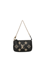 GIANT MONOGRAM POCHETTE ACCESSOIRES