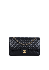 MEDIUM CLASSIC DOUBLE FLAP LAMBSKIN