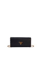 SAFFIANO LUX WALLET ON CHAIN