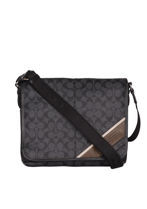 SIGNATURE MESSENGER BAG