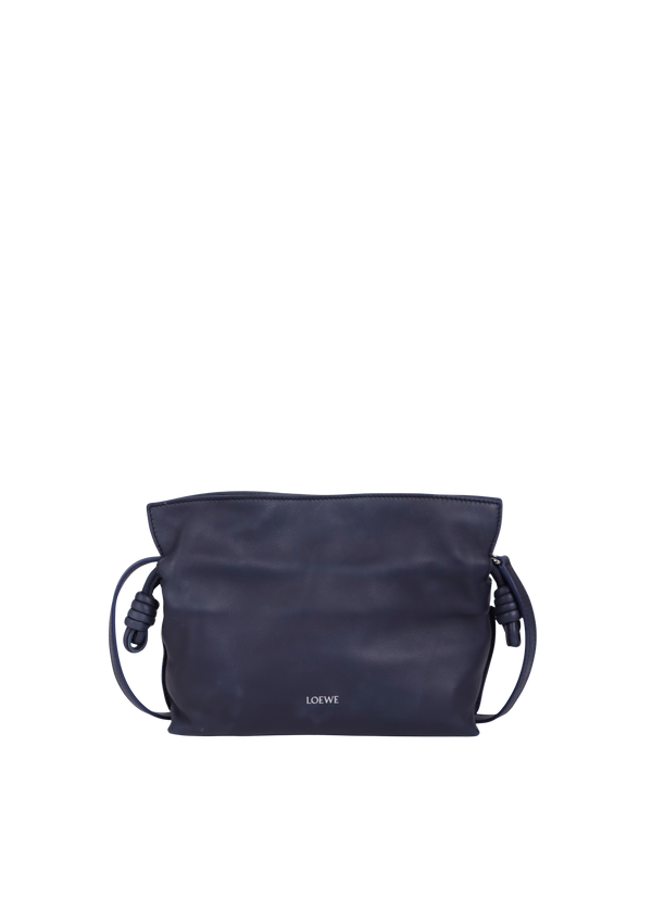 MINI FLAMENCO KNOT CLUTCH