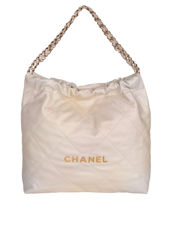 CHANEL 22 MEDIUM