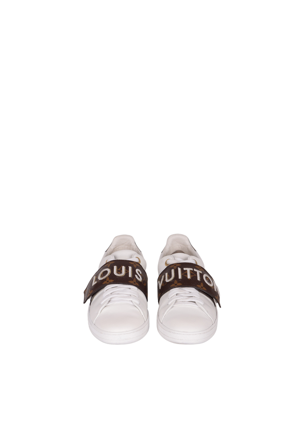 MONOGRAM FRONTROW LOGO SNEAKERS 36