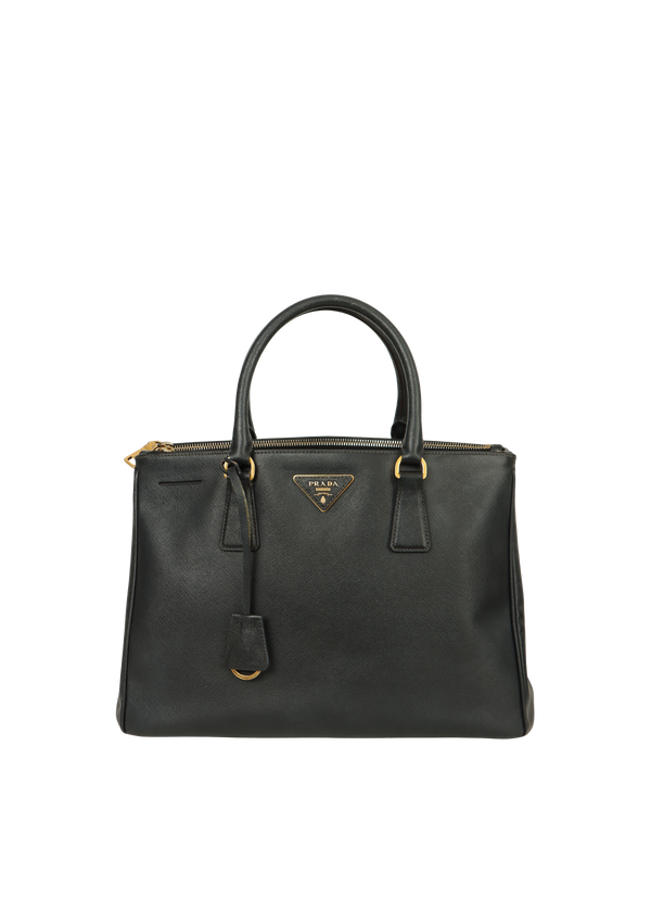 SAFFIANO LUX DOUBLE ZIP GALLERIA