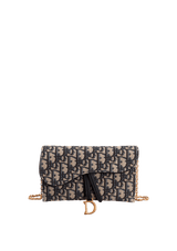SMALL OBLIQUE SADDLE WALLET ON CHAIN