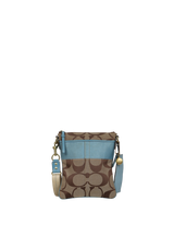 SIGNATURE MESSENGER BAG