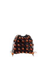 BOLSA BUCKET COM DETALHES EM MACRAMÊ