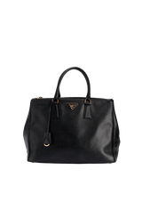 LARGE SAFFIANO LUX DOUBLE ZIP GALLERIA