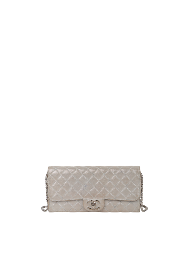 QUILTED CC E/W FLAP BAG