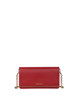 SAFFIANO LUX WALLET ON CHAIN