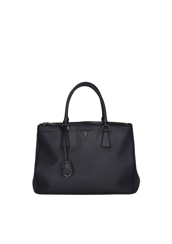 MEDIUM SAFFIANO LUX DOUBLE ZIP GALLERIA