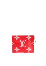 MONOGRAM GIANT TOILETRY POUCH 26