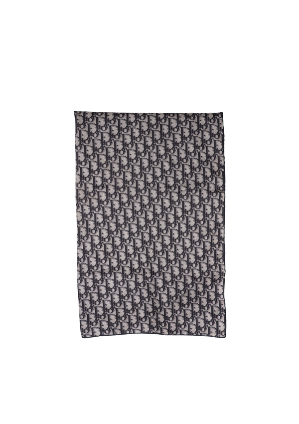 OBLIQUE SCARF