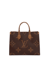 MONOGRAM GIANT REVERSE ONTHEGO MM