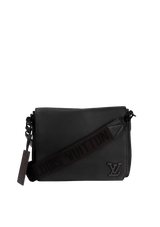 TAKEOFF MESSENGER BAG