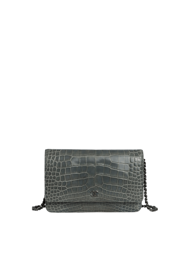 CLASSIC WALLET ON CHAIN ALLIGATOR