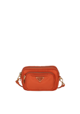 TESSUTO FRONT POCKET CAMERA BAG