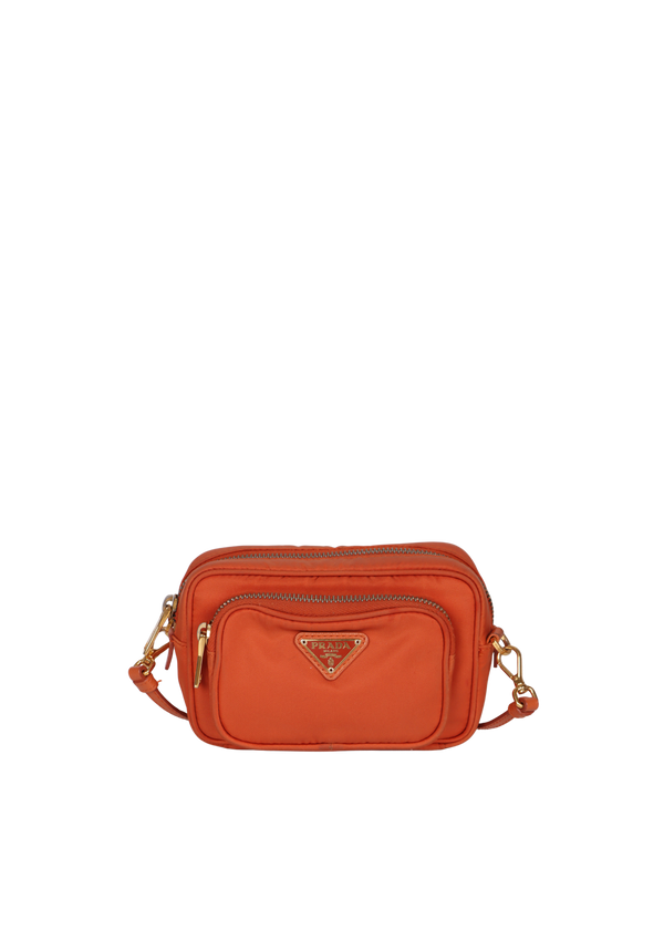 TESSUTO FRONT POCKET CAMERA BAG