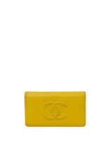 TIMELESS CC YEN BIFOLD CAVIAR