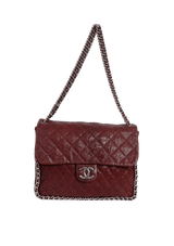 MAXI CHAIN AROUND FLAP BAG