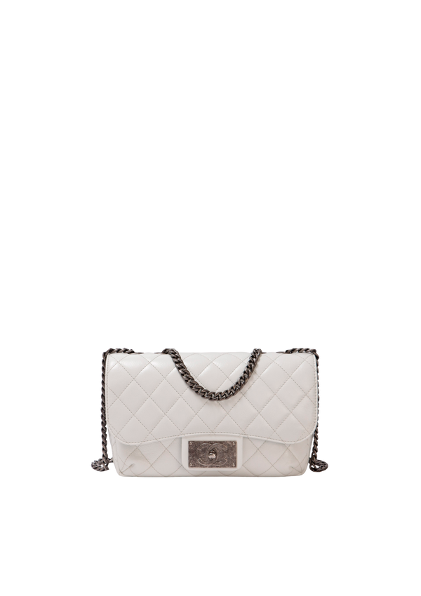 CALFSKIN CC PLATE FLAP BAG