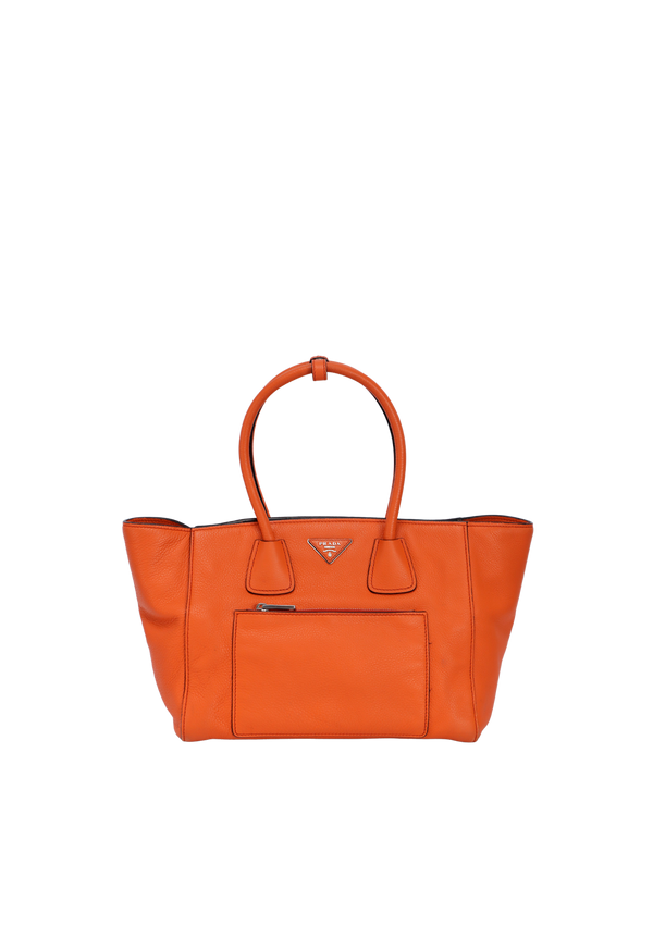 VITELLO DAINO FRONT POCKET WING TOTE