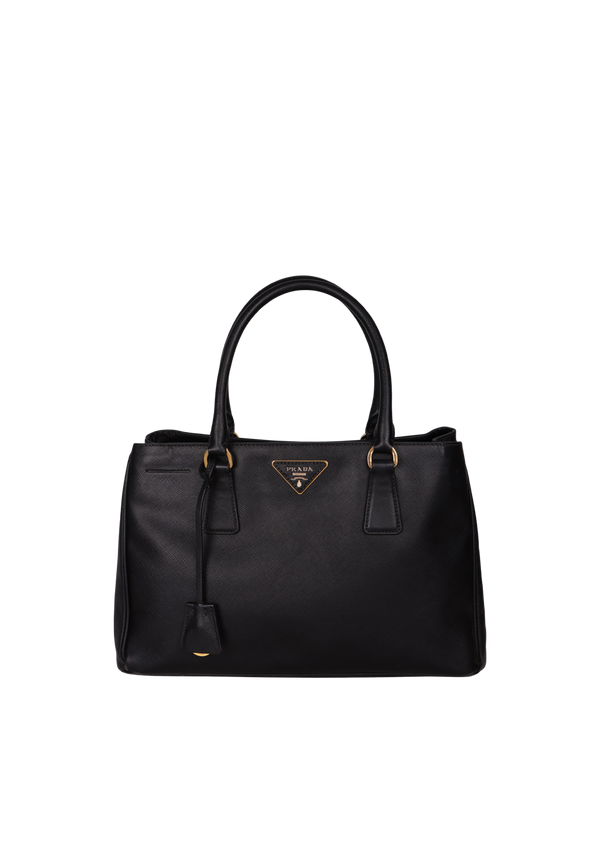 MEDIUM SAFFIANO LUX DOUBLE ZIP GALLERIA