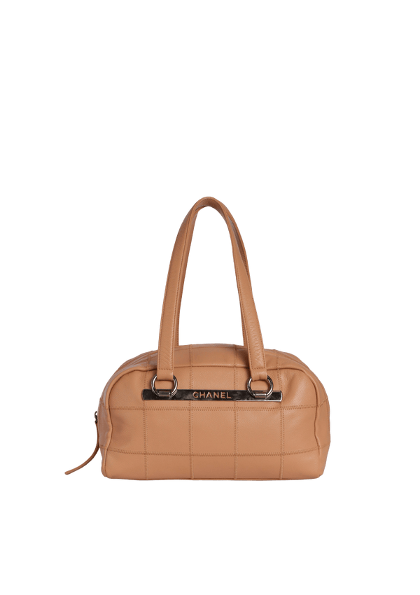 SQUARE STITCH BOWLER BAG