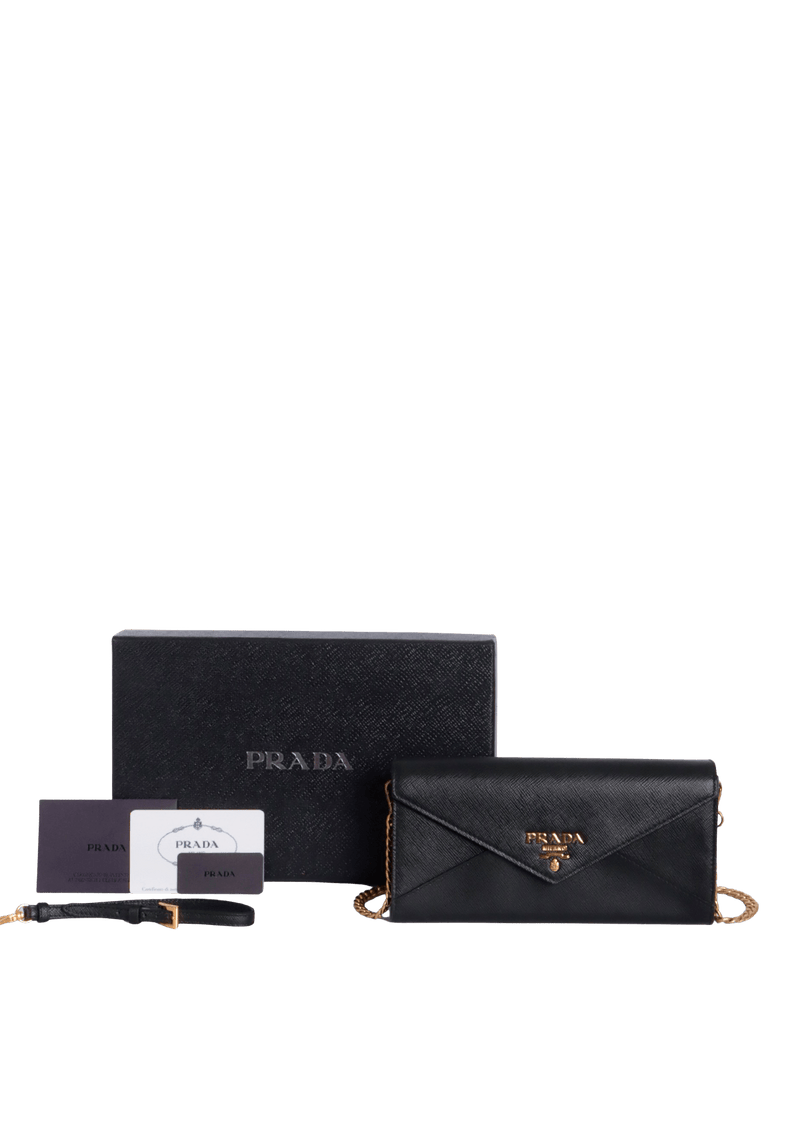 SAFFIANO ENVELOPE WALLET ON CHAIN