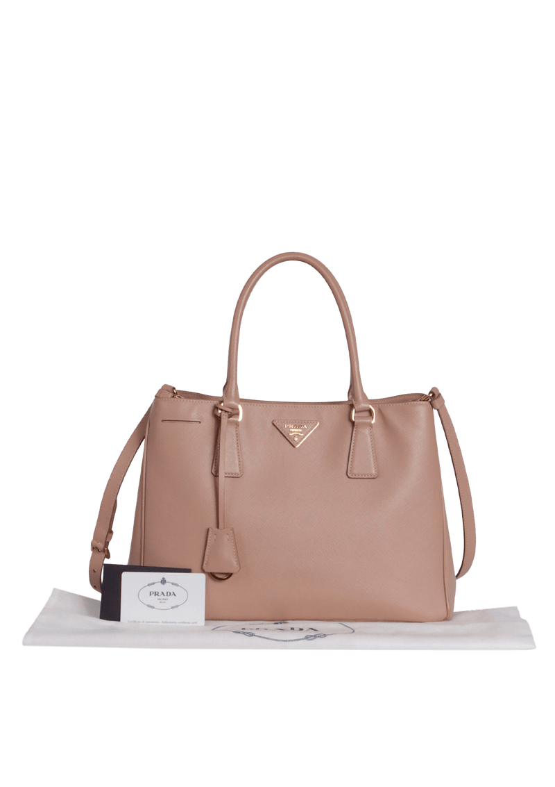 MEDIUM SAFFIANO GALLERIA TOTE