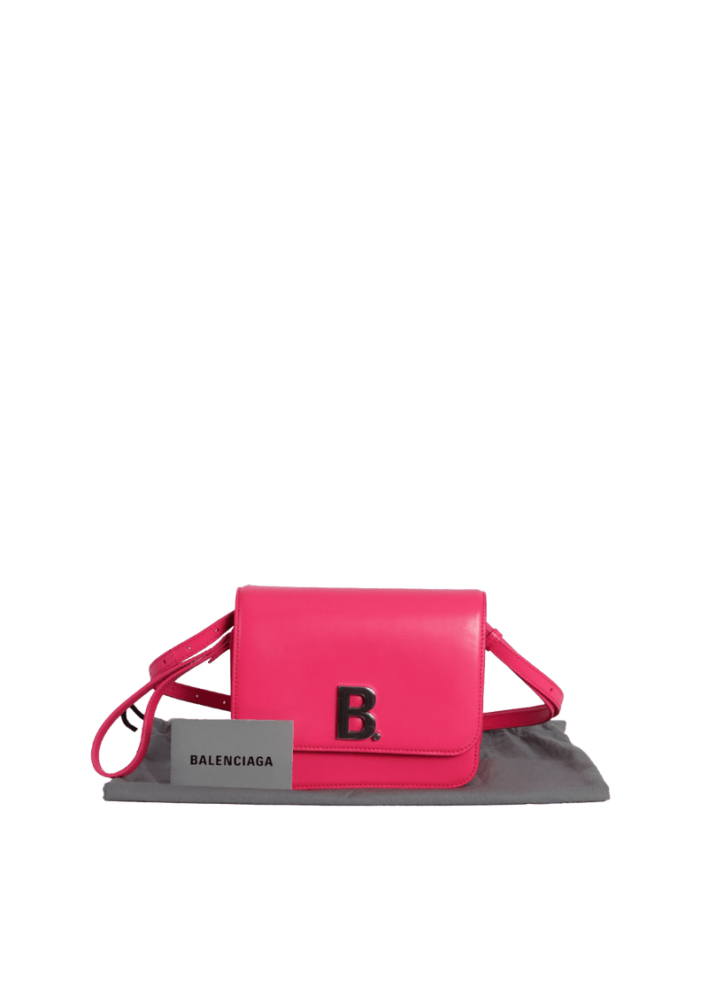 B DOT FLAP BAG