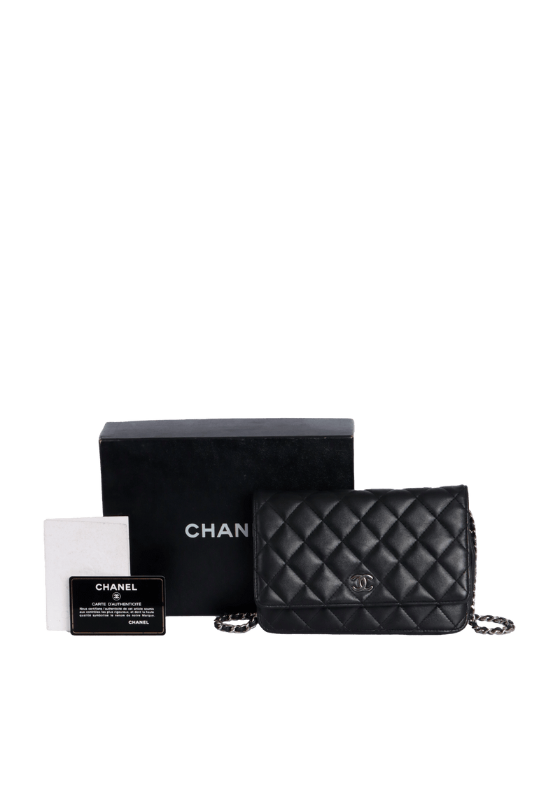 CLASSIC WALLET ON CHAIN