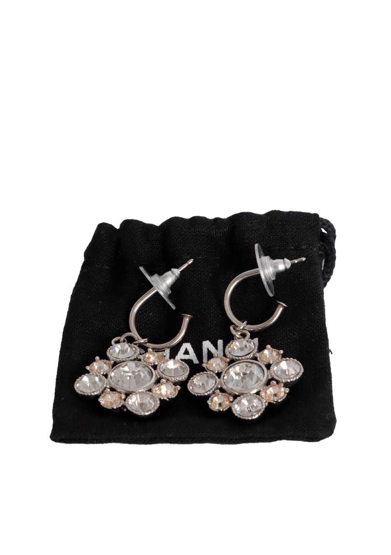 CC CRYSTAL FLOWER EARRINGS