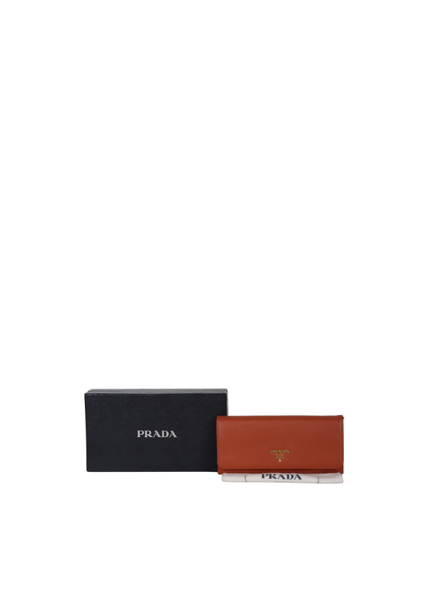 SAFFIANO LUX CONTINENTAL WALLET