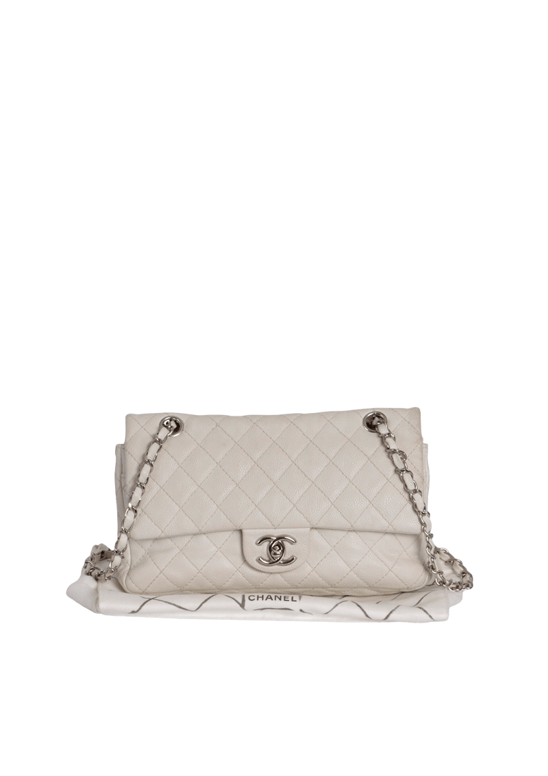 MEDIUM CLASSIC DOUBLE FLAP CAVIAR