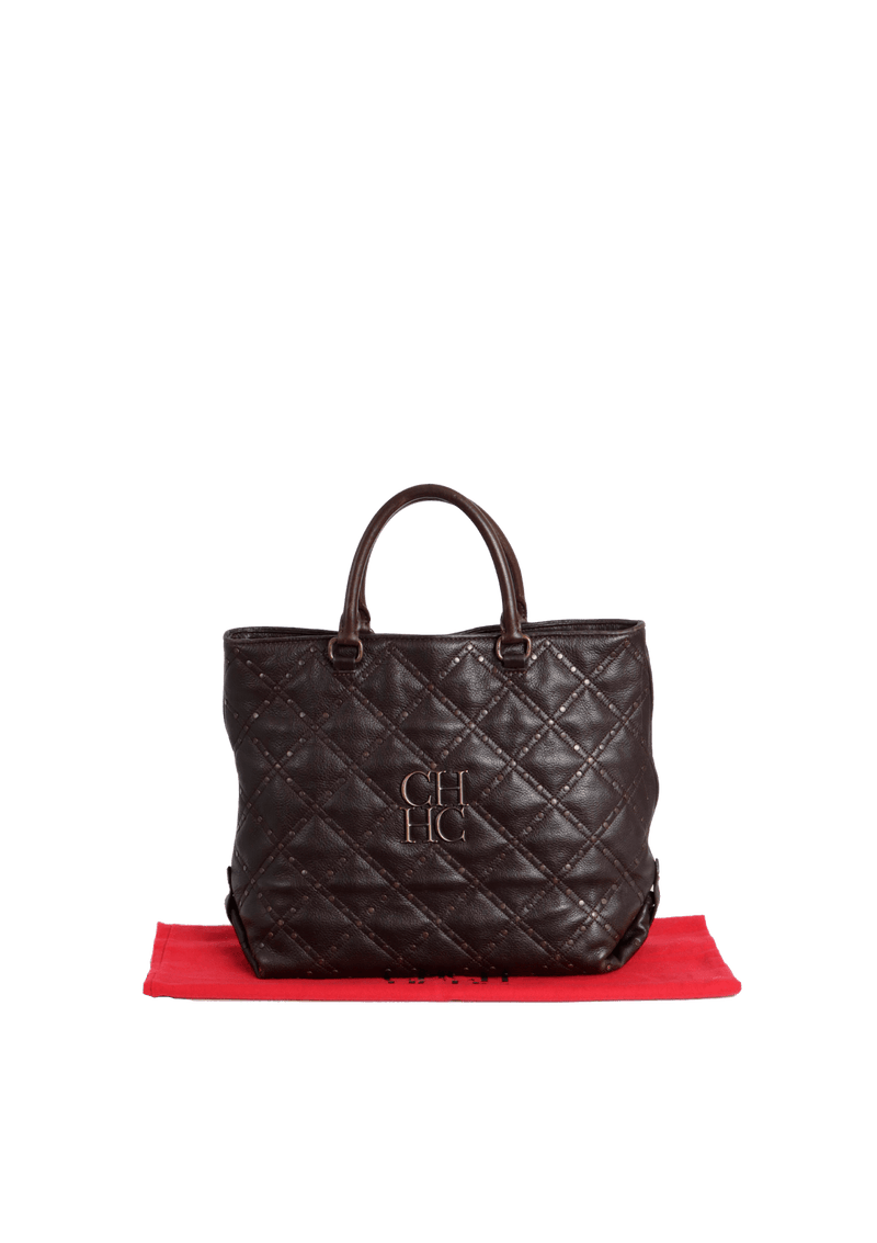 QUILTED STUD TOTE