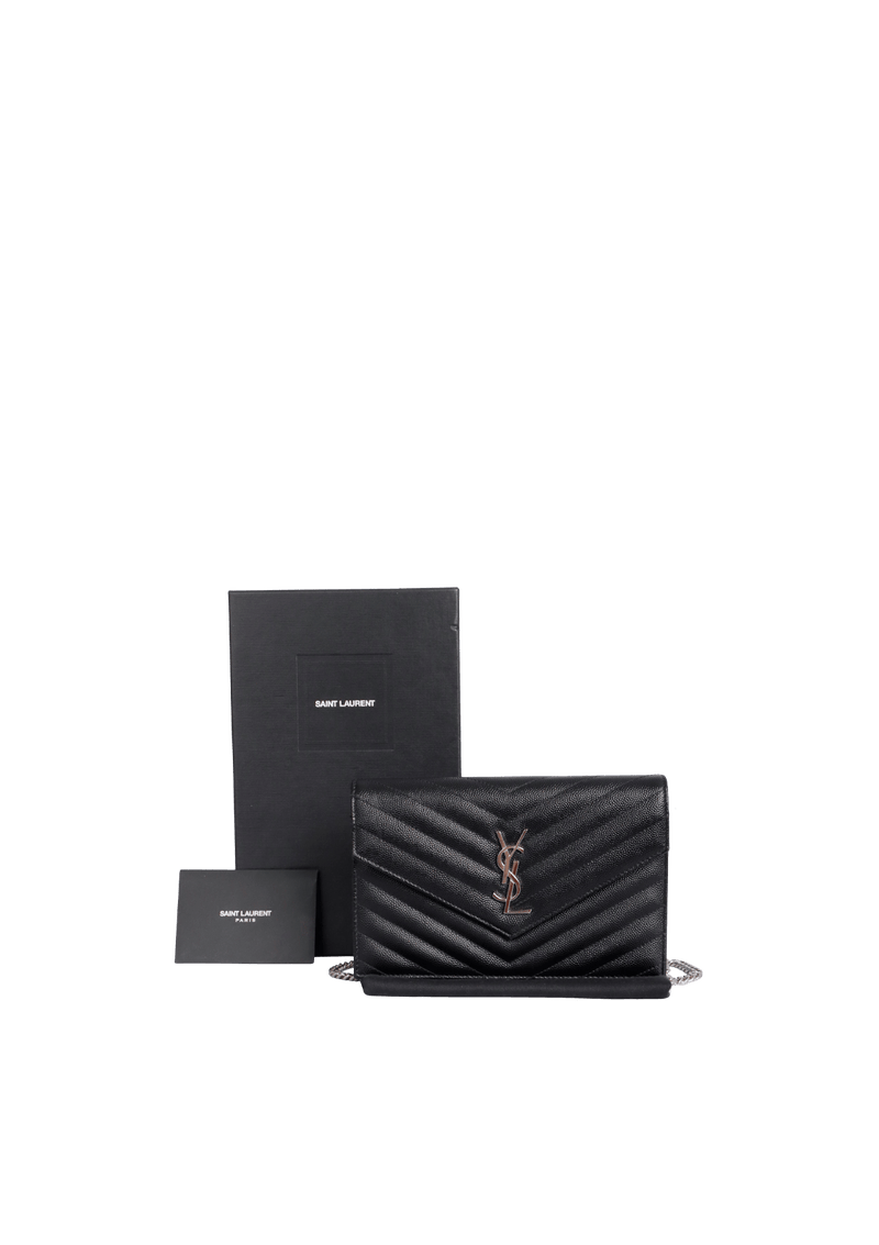 CASSANDRE ENVELOPE MATELASSÉ CHAIN WALLET