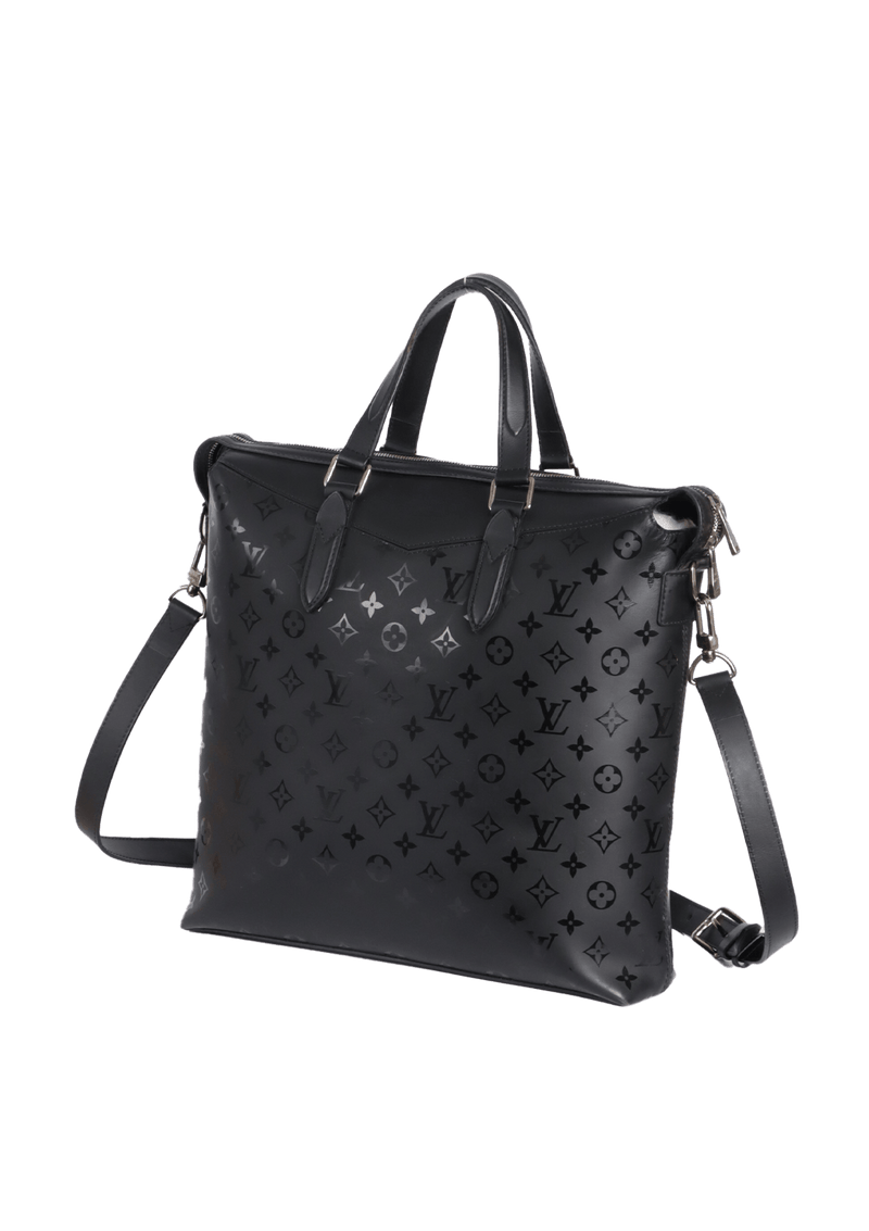 MONOGRAM ILLUSION EXPLORER TOTE