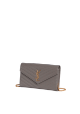 CASSANDRE ENVELOPE MATELASSÉ CHAIN WALLET