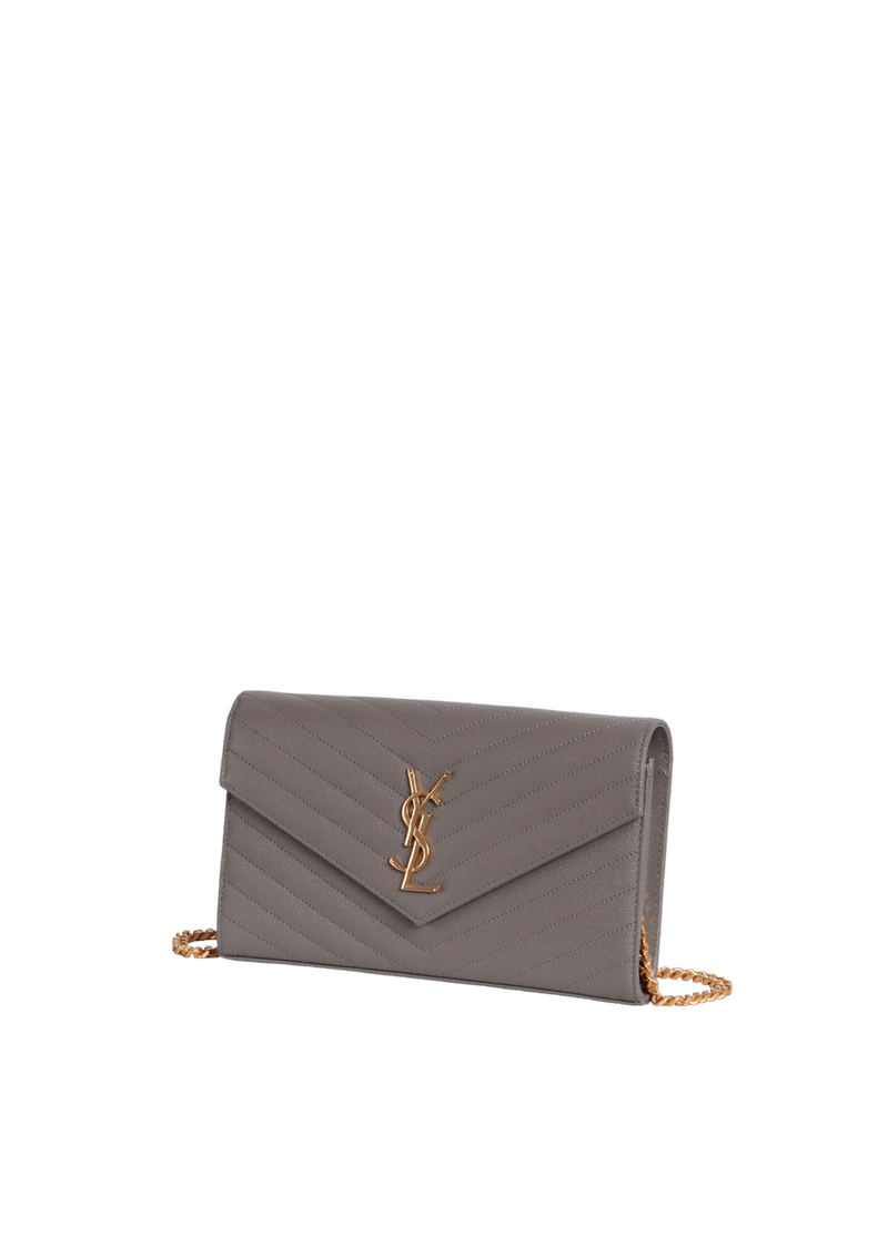 CASSANDRE ENVELOPE MATELASSÉ CHAIN WALLET