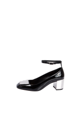 PATENT LEATHER PUMPS 34