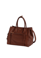 VITELLO DAINO FRONT POCKET WING TOTE