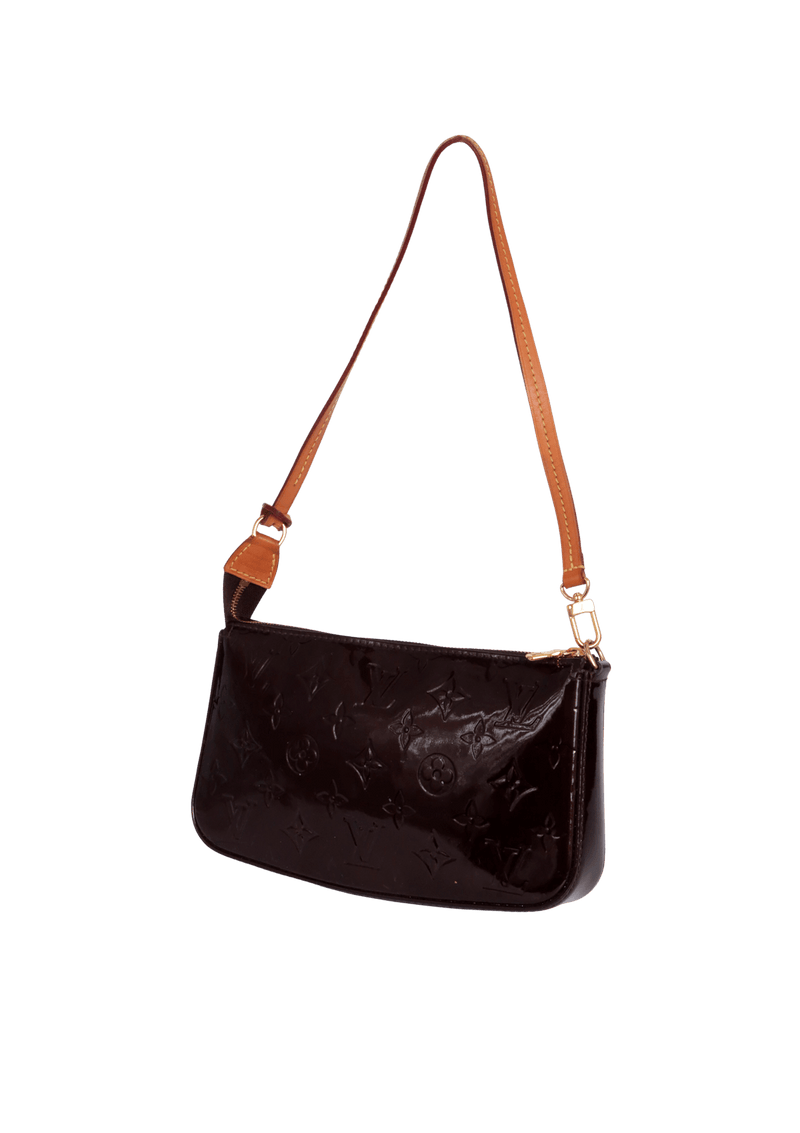 MONOGRAM VERNIS POCHETTE ACESSOIRES